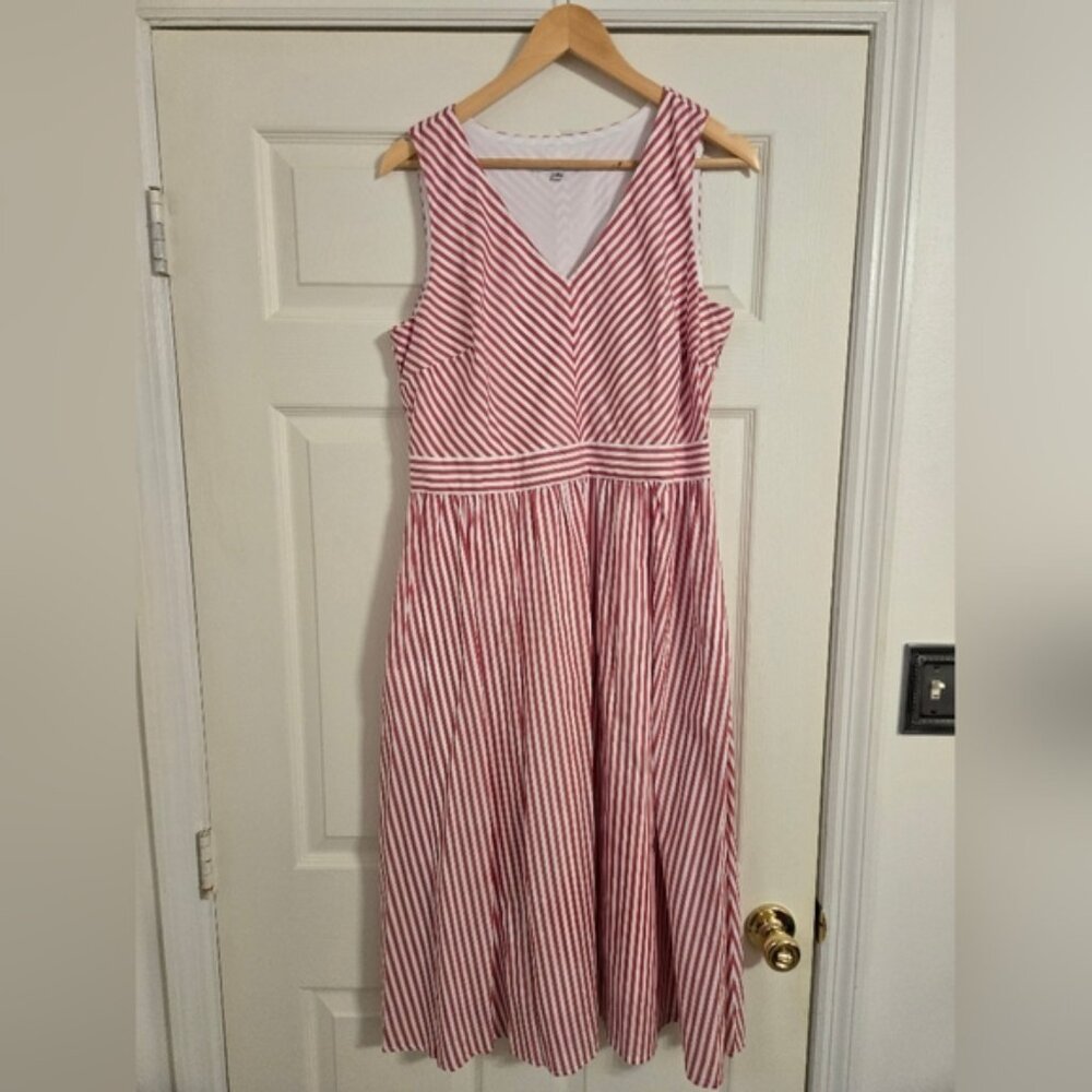 Sandra Darren Red and White Striped Sleeveless Dress Size 12 SEE CONDITION